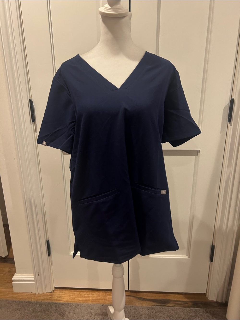 FIGS Casma Scrubs Top